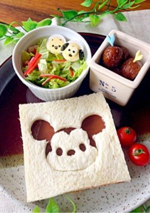 牛乳パックで簡単!キャラサンド☆ミッキー-レシピのメイン写真