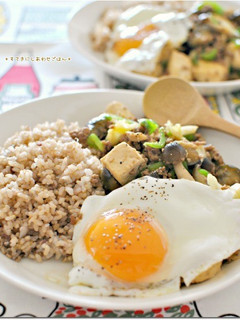 たっぷり野菜と豆腐の焼肉だれそぼろご飯-レシピのメイン写真
