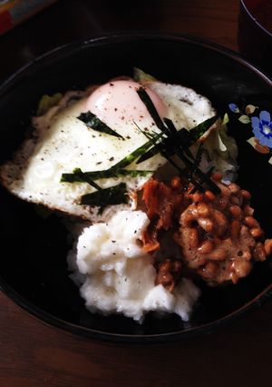 ネバネバ丼目玉焼きのせ☆-レシピのメイン写真