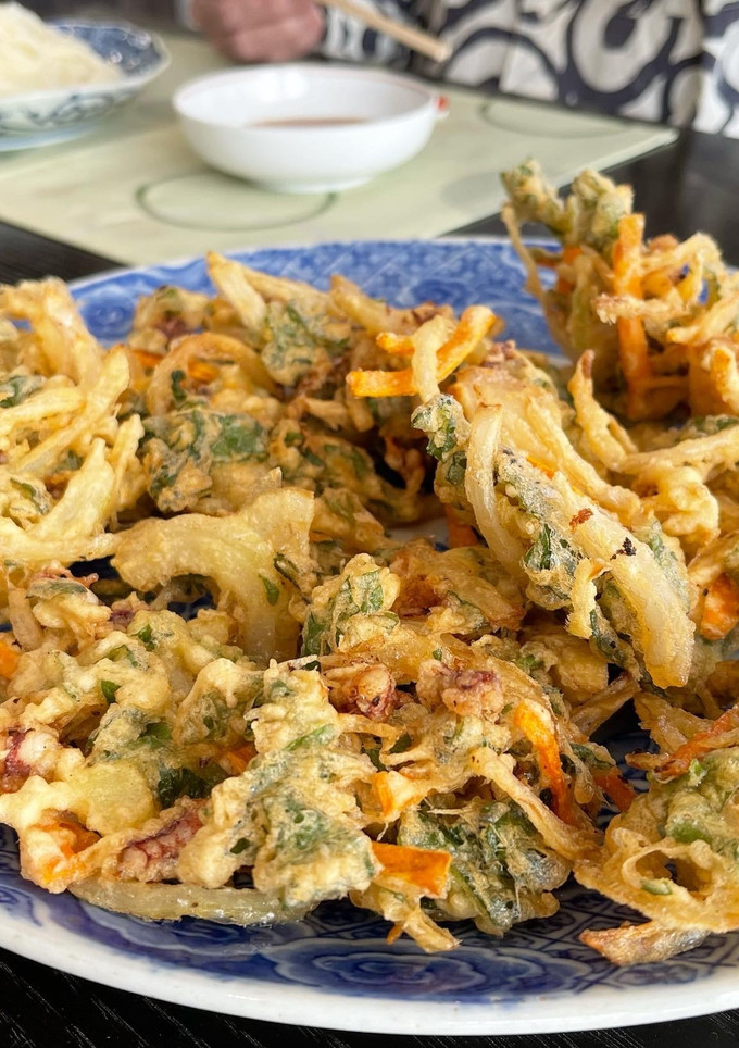 美味しい♪簡単いかげそと玉ねぎのかき揚げ-レシピのメイン写真