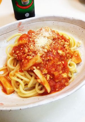 キノコとトマトと鶏挽肉のパスタ-レシピのメイン写真
