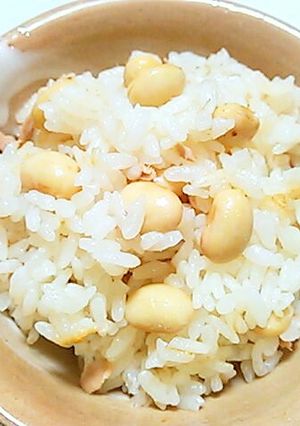 ツナと水煮大豆の炊き込みご飯-レシピのメイン写真