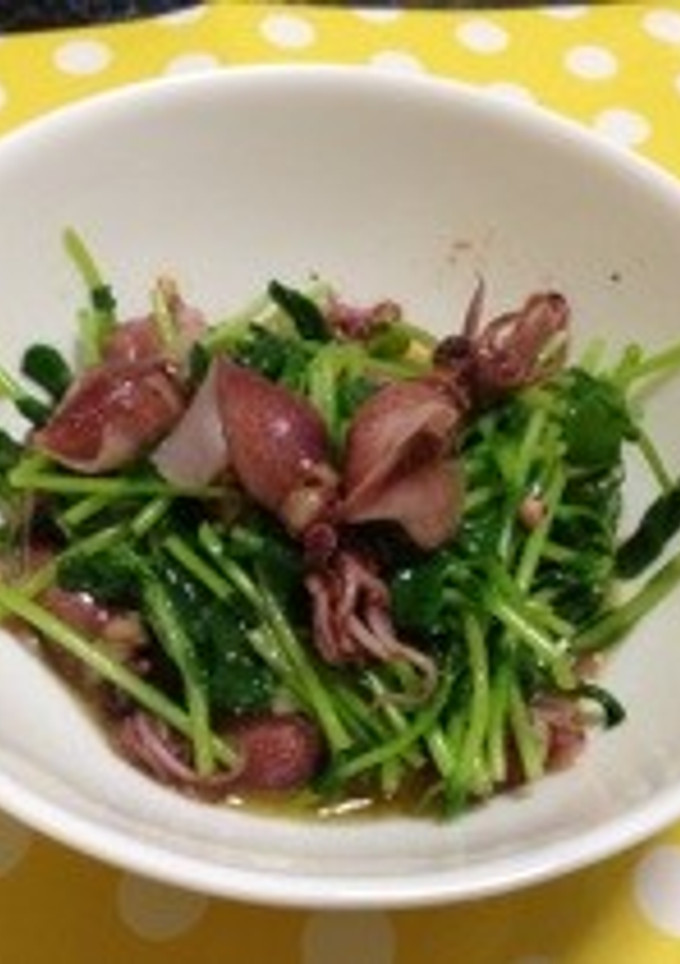 ほたるいかと豆苗のアヒージョ風☆-レシピのメイン写真