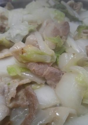白菜たっぷり材料シンプル☆ぶ～白菜鍋-レシピのメイン写真