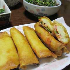 รูปของ ピザ風ポテト春巻き