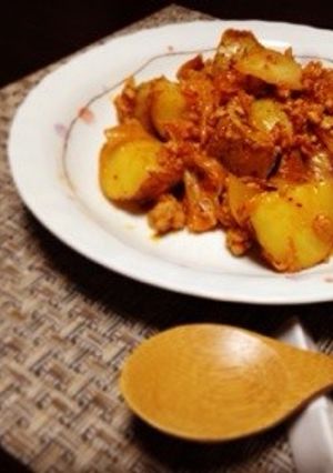 ひき肉と新じゃがのキムチ炒め-レシピのメイン写真