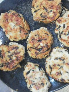 ひじきハンバーグ-レシピのメイン写真