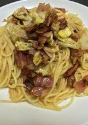 キャベツ ベーコン ツナの一味唐辛子スパ-レシピのメイン写真