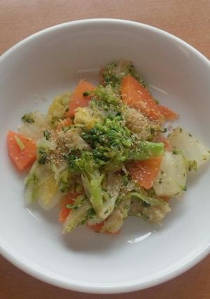 カンタン！彩り野菜の金ごま和え-レシピのメイン写真