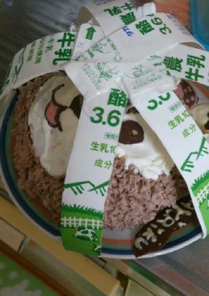 ケーキを冷蔵庫へ。箱がなくても大丈夫♪-レシピのメイン写真