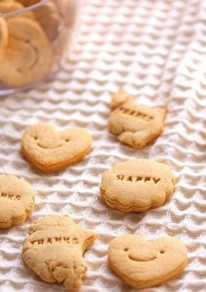 ノンオイル！コーンスターチきな粉クッキー-レシピのメイン写真
