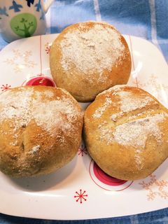 全粒粉&ライ麦のテーブルロール-レシピのメイン写真
