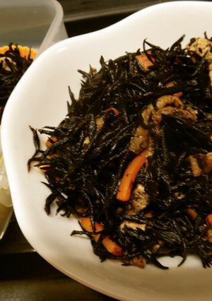 超簡単!ひじきの煮物♪-レシピのメイン写真