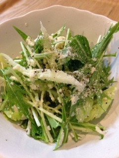 水菜とセロリのさっぱりサラダ-レシピのメイン写真
