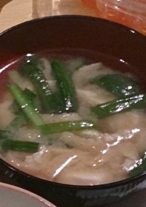 豆腐とニラの味噌汁-レシピのメイン写真