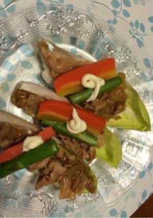 チコリー豚肉炒めとアスパラのせ-レシピのメイン写真