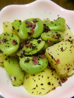 簡単♪そら豆とポテトのゆかり和え-レシピのメイン写真