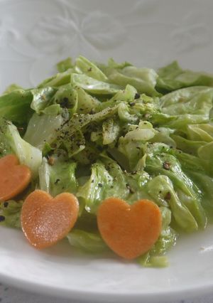かんたんキャベツ❀　塩バター味で♪　-レシピのメイン写真