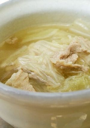昆布だしベースの白菜と豚肉のスープ♪-レシピのメイン写真