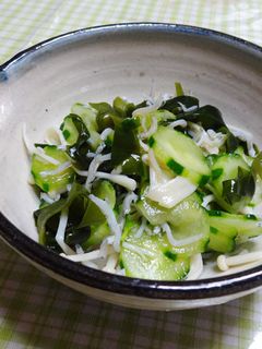 しらす入りわかめときゅうりの酢の物-レシピのメイン写真