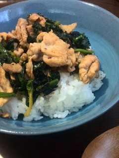 簡単☆ほうれん草と豚肉のやきにく丼-レシピのメイン写真