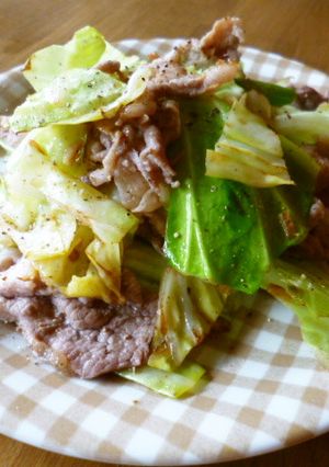 春キャベツと豚肉のにんにく炒め-レシピのメイン写真