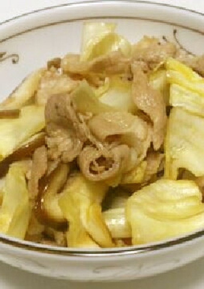 キャベツと豚肉と椎茸の簡単めんつゆ和え☆-レシピのメイン写真
