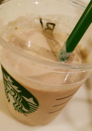 お家カフェ♡チョコバナナフラペチーノ-レシピのメイン写真