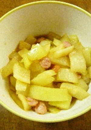 レンジで簡単美味♡カブとウィンナーの煮物-レシピのメイン写真