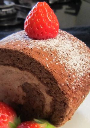 ふんわり美味しいチョコレートロール-レシピのメイン写真
