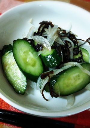新玉ねぎの塩昆布あえ(*´∀`)♪-レシピのメイン写真