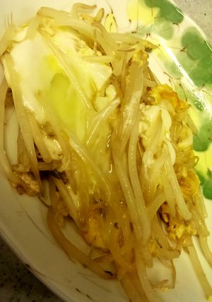簡単☆節約!もやしの卵とじ-レシピのメイン写真