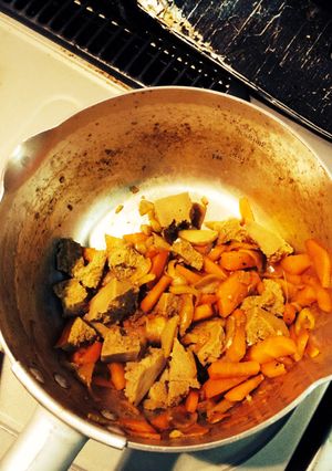 高野豆腐と人参の炒め煮-レシピのメイン写真
