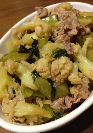 簡単♪ 豚肉とカリフラワーの煮物-レシピのメイン写真
