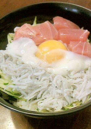 しらすとマグロDeハレノヒ丼-レシピのメイン写真