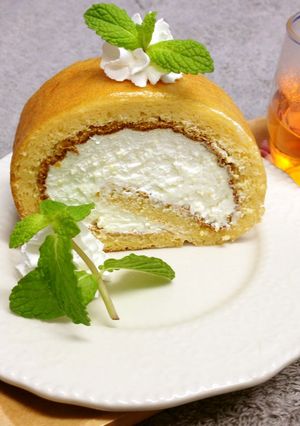 はちみつレモンのしっとりロールケーキ♪-レシピのメイン写真