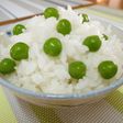 綺麗な翡翠色ふっくら豆ごはん