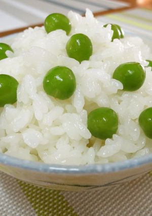 綺麗な翡翠色ふっくら豆ごはん-レシピのメイン写真