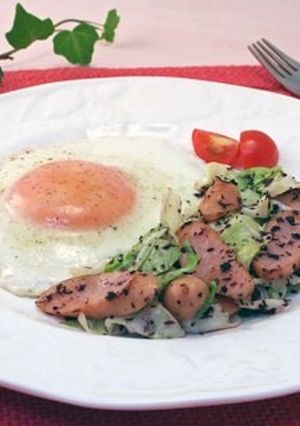 ウインナーとキャベツのソテー　赤しそ風味-レシピのメイン写真