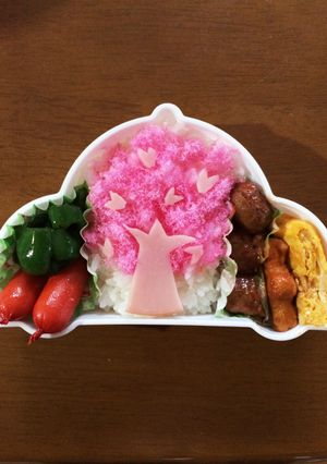 キャラ弁簡単☆お花見ピクニック-レシピのメイン写真