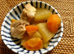 圧力鍋で簡単！鶏モモ肉と大根と人参の煮物-レシピのメイン写真
