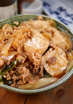 しみしみ玉ねぎと白滝の🤤豚バラ肉豆腐☆-レシピのメイン写真