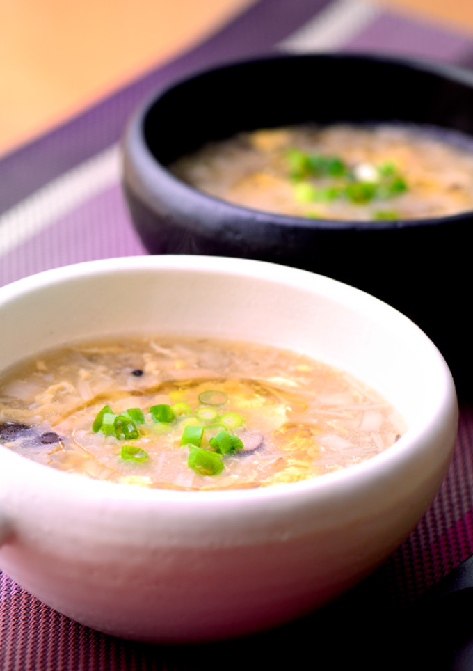 三種のキノコたっぷりのごま油かき玉スープ-レシピのメイン写真
