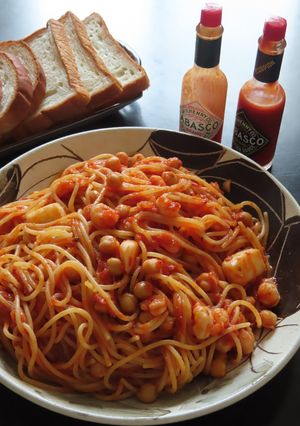 シーフードとひよこ豆のトマトソースパスタ-レシピのメイン写真