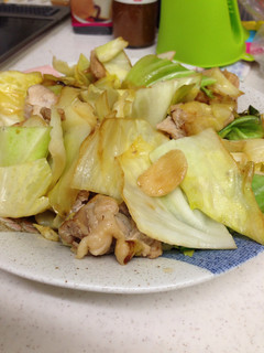 鶏もも肉とキャベツのにんにく炒め-レシピのメイン写真
