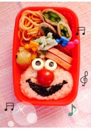 キャラ弁☆超簡単エルモのお弁当-レシピのメイン写真