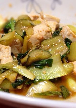 塩鶏とキュウリ青梗菜のピリ辛炒め-レシピのメイン写真