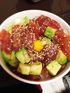 お手軽美味しいアボカドマグロ丼-レシピのメイン写真