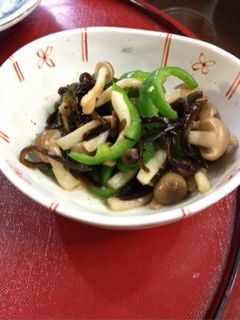 ピーマンとしめじの塩昆布炒め-レシピのメイン写真
