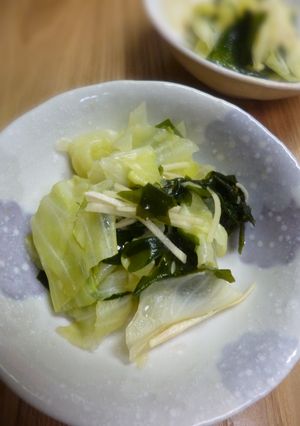 春キャベツとわかめの酢の物-レシピのメイン写真